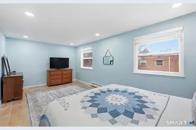 8 Barnstable Lane, Stamford, CT 06907 - Photo 16