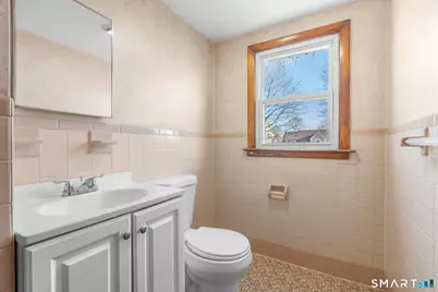 33 Newton Street, Hamden, CT 06514 - Photo 22