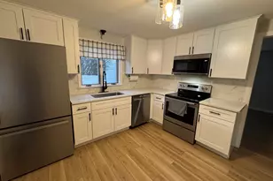 79 Goodwin Ave, Wethersfield, CT 06109 - Photo 4