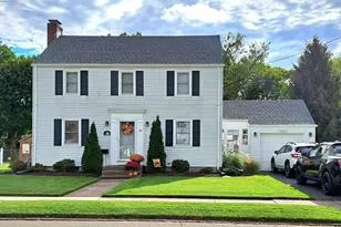 90 Colonial Dr, Hamden, CT 06518 - Photo 1