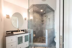 557 Upper Grassy Hill Rd, Woodbury, CT 06798 - Photo 32