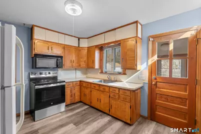 191 Bradley Avenue, Hamden, CT 06514 - Photo 14