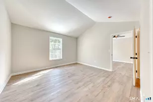 159 Jennifer Ln, Newtown, CT 06482 - Photo 18