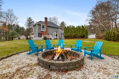 9 Brockway Road, Ellington, CT 06029 - Photo 4