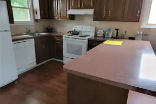 76 Maple St, Branford, CT 06405 - Photo 2