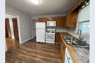 43 Brooklawn Avenue, Norwalk, CT 06854 - Photo 8