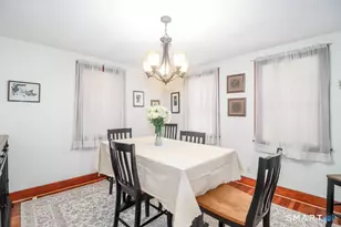 16 Nicholas Square, New Milford, CT 06776 - Photo 8