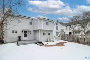 16 Nicholas Square, New Milford, CT 06776 - Photo 26