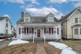 16 Nicholas Square, New Milford, CT 06776 - Photo 1