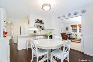 385 Samp Mortar Dr, Fairfield, CT 06824 - Photo 6