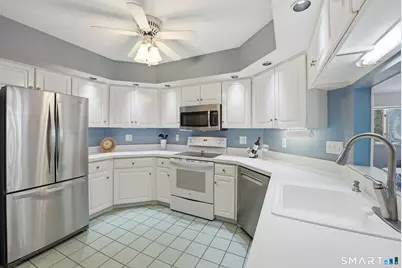 137 The Laurels #137, Enfield, CT 06082 - Photo 10