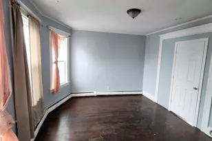 463 Logan St, Bridgeport, CT 06607 - Photo 8