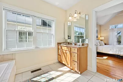 55 Spice Bush Lane #55, Milford, CT 06461 - Photo 14