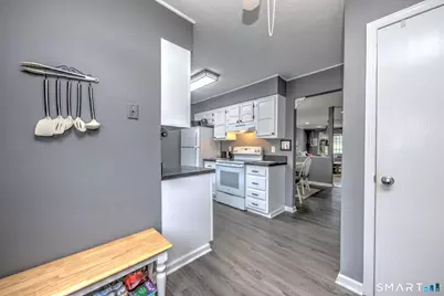 110 Foxwood Close #110, Milford, CT 06461 - Photo 16