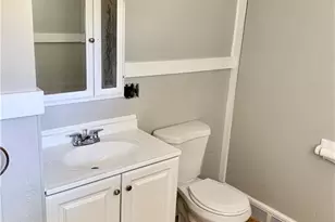 551 N Main St, Naugatuck, CT 06770 - Photo 12