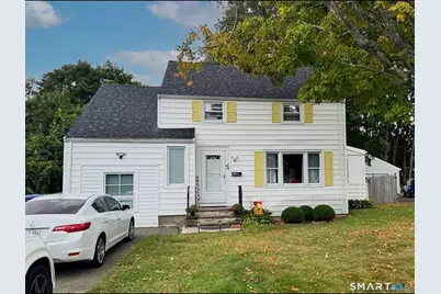 107 Richfield Road, Bridgeport, CT 06606 - Photo 1