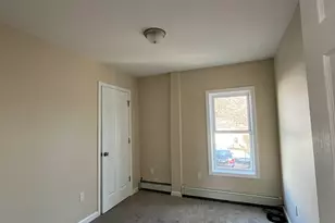 412 S Main St, New Britain, CT 06051 - Photo 4