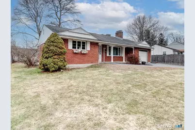 106 Hartford Avenue, Torrington, CT 06790 - Photo 2