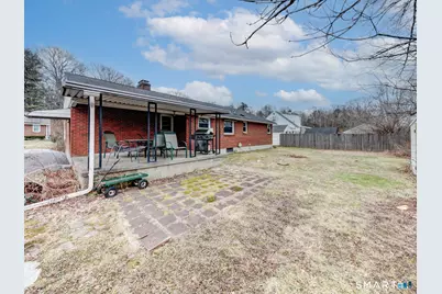 106 Hartford Avenue, Torrington, CT 06790 - Photo 32