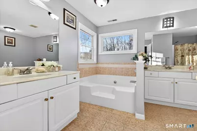 72 Broadmere Road, Stratford, CT 06614 - Photo 16