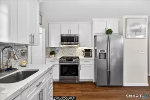 72 Broadmere Rd, Stratford, CT 06614 - Photo 8