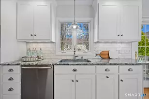 24 Bridget Ln, Fairfield, CT 06824 - Photo 12