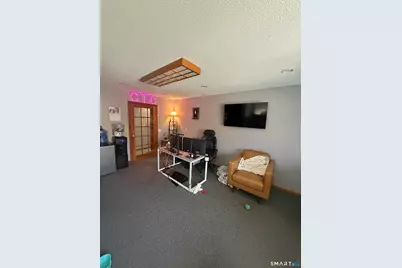 1789 New Britain Avenue, Farmington, CT 06032 - Photo 10