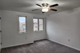 71 Towne House Rd, Hamden, CT 06514 - Photo 18