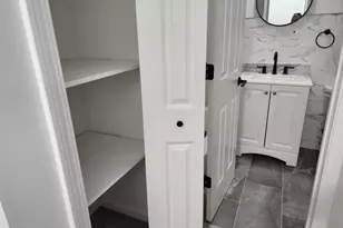 71 Towne House Rd, Hamden, CT 06514 - Photo 6