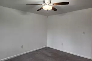 71 Towne House Rd, Hamden, CT 06514 - Photo 20