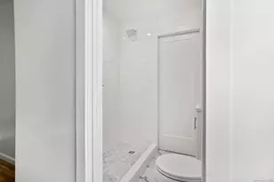 132 Toll House Ln, Fairfield, CT 06825 - Photo 28