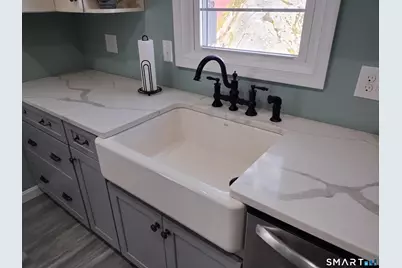 21 Emond Street, Putnam, CT 06260 - Photo 6