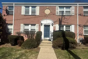 246 Seaton Rd, Stamford, CT 06902 - Photo 10