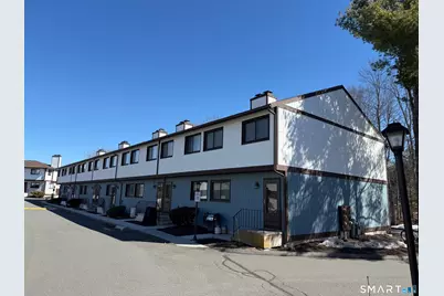 27 Crows Nest Lane #12I, Danbury, CT 06810 - Photo 2