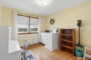 16 Phyllis Dr, Naugatuck, CT 06770 - Photo 22