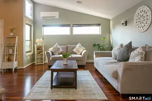 3 E Lake Pl, Middletown, CT 06457 - Photo 6