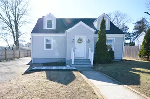 1335 Black Rock Tpke, Fairfield, CT 06825 - Photo 1