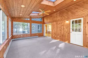 43 Limerick Rd, Trumbull, CT 06611 - Photo 12