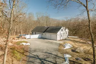 10 Meadowbrook Cir, Lisbon, CT 06351 - Photo 4