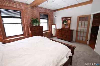 222 Williams Street East #APT 224, Glastonbury, CT 06033 - Photo 2