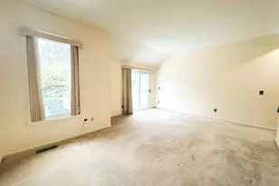 53 Metacomet Dr, Meriden, CT 06450 - Photo 4