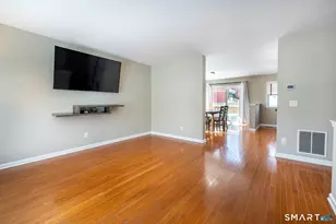 15 Scuppo Rd, Danbury, CT 06811 - Photo 8