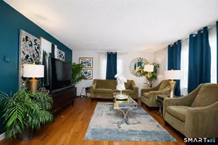 20A Seymour St, Windsor, CT 06095 - Photo 2