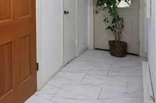 20A Seymour St, Windsor, CT 06095 - Photo 10