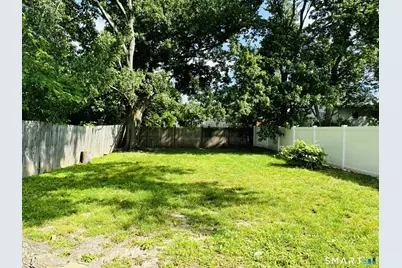 100 Ruden Street, West Haven, CT 06516 - Photo 8