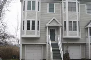 924 Quinnipiac Ave, New Haven, CT 06513 - Photo 2