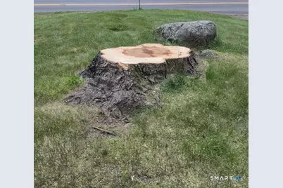 [Address not provided], Suffield, CT 06093 - Photo 4