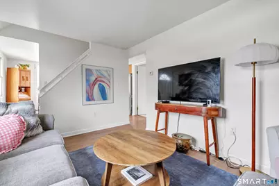 221 Meadows End Road, Milford, CT 06460 - Photo 4