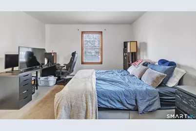 221 Meadows End Road, Milford, CT 06460 - Photo 32