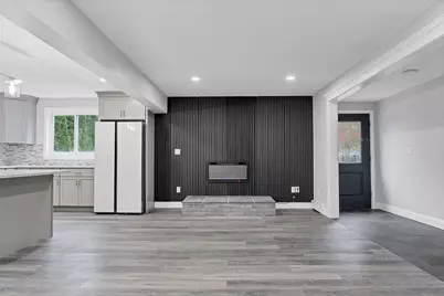 84 Connecticut Avenue, Newington, CT 06111 - Photo 14